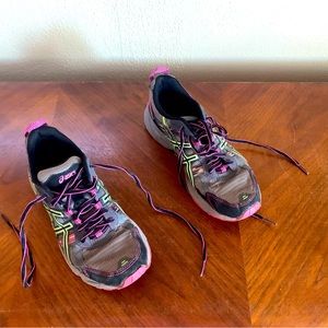 Asic’s Gel-Venture 5 Running Shoe Women’s Size 7
